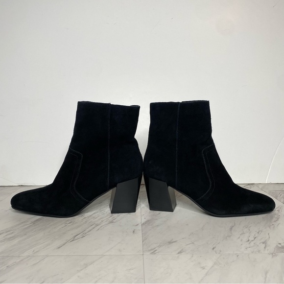 Blondo Sadie Black Suede Bootie 8 1/2 M - Picture 7 of 14
